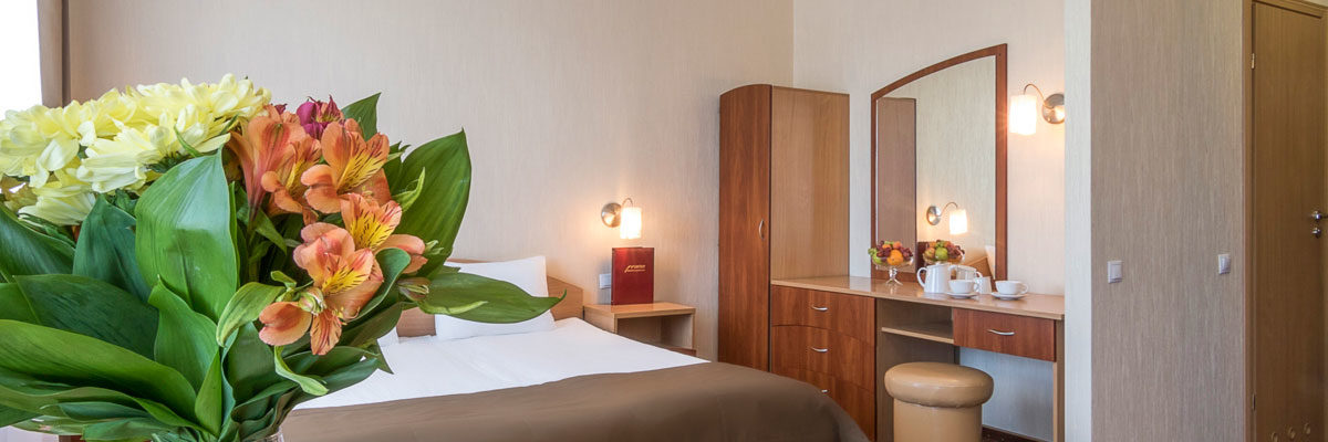 Номер Полулюкс